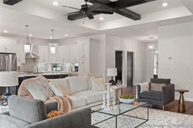 1903 Mystic Falls Circle 229, Jeffersonville, IN 47130