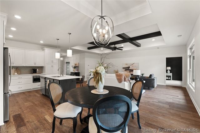 1903 Mystic Falls Circle 229, Jeffersonville, IN 47130