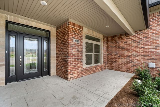 1903 Mystic Falls Circle 229, Jeffersonville, IN 47130