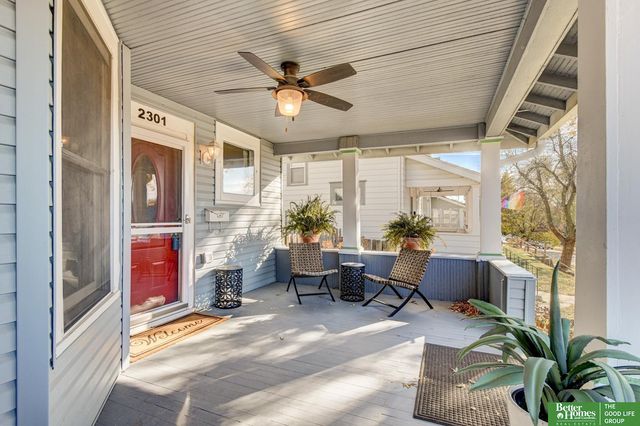 2301 S 35th Avenue, Omaha, NE 68105