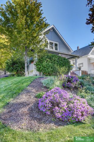 2301 S 35th Avenue, Omaha, NE 68105