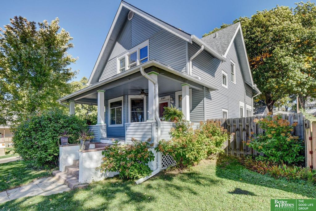 2301 S 35th Avenue, Omaha, NE 68105