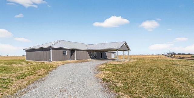 2600 W 410 Road, Adair, OK 74330