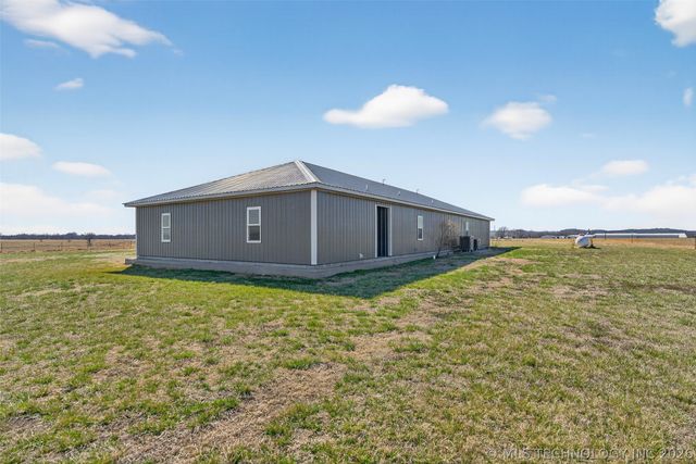 2600 W 410 Road, Adair, OK 74330