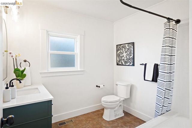 496 Kenilworth Ave, San Leandro, CA 94577