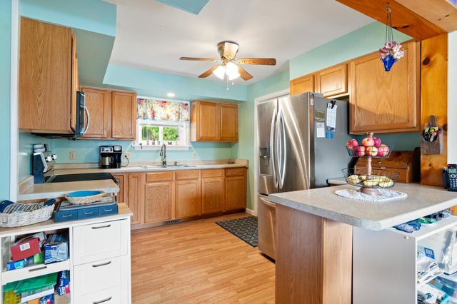 66 Cook Road, Highgate, VT 05478