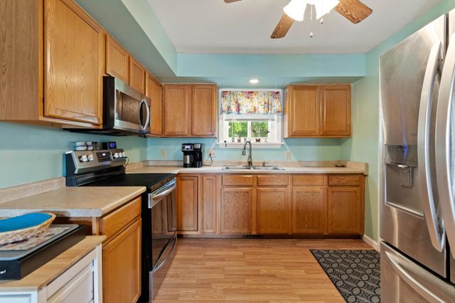 66 Cook Road, Highgate, VT 05478