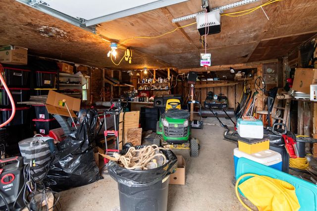 66 Cook Road, Highgate, VT 05478