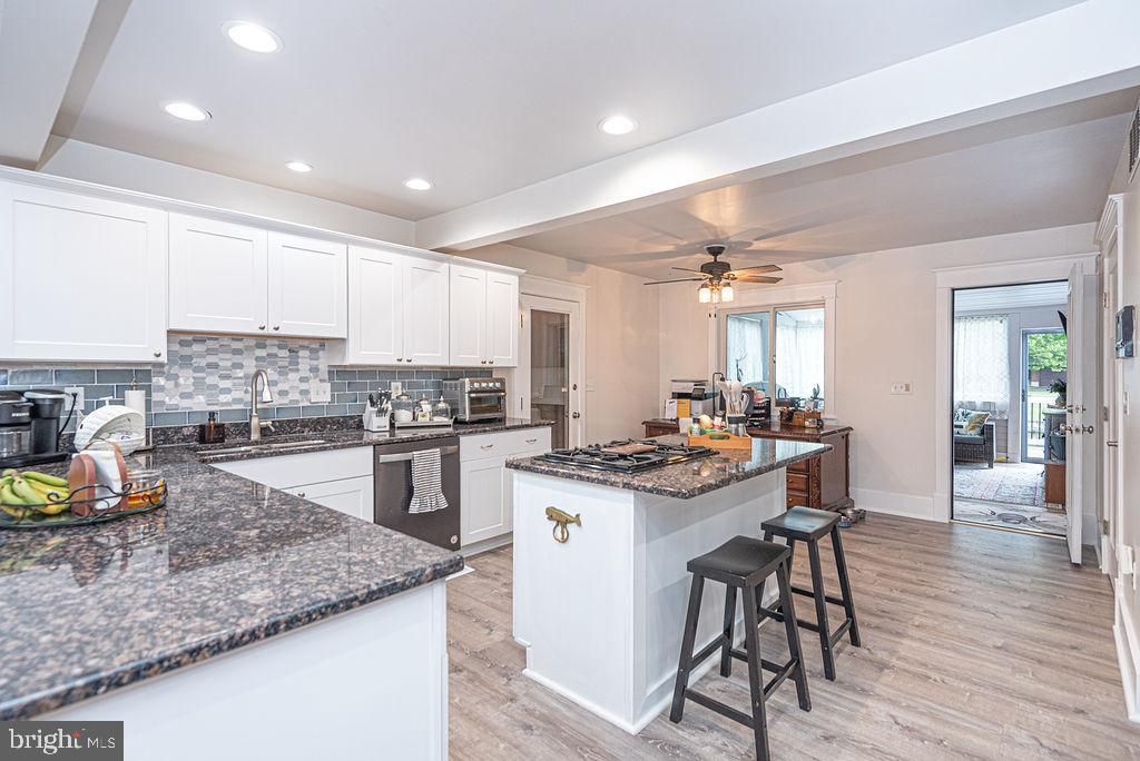 Image 10 of property listing at 43 WOOD DUCK DR, Ocean Pines, MD 21811