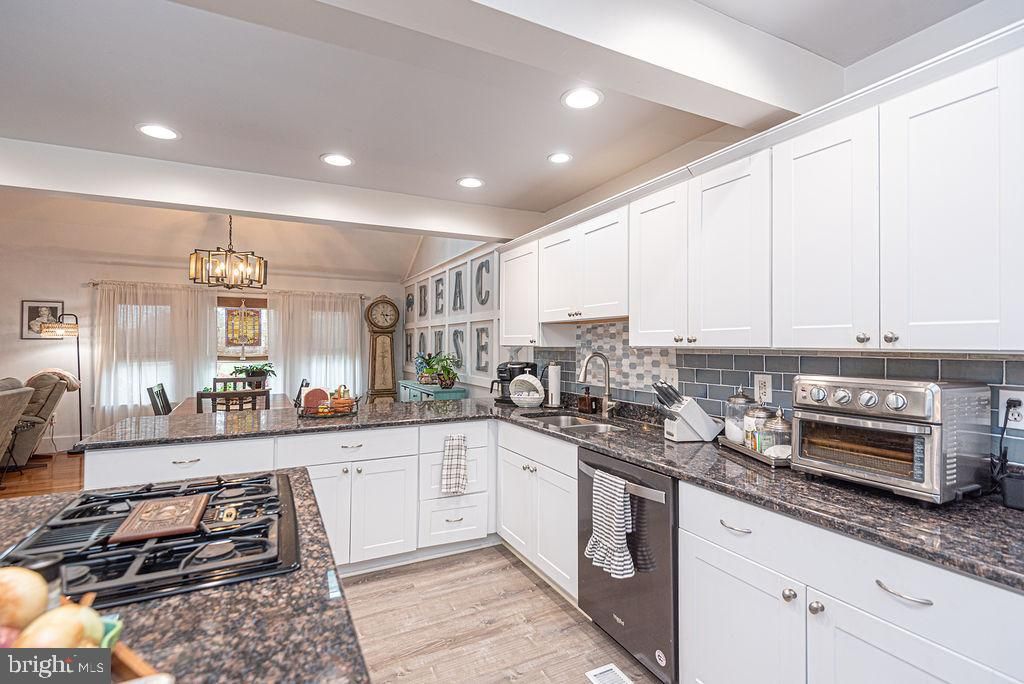 Image 16 of property listing at 43 WOOD DUCK DR, Ocean Pines, MD 21811