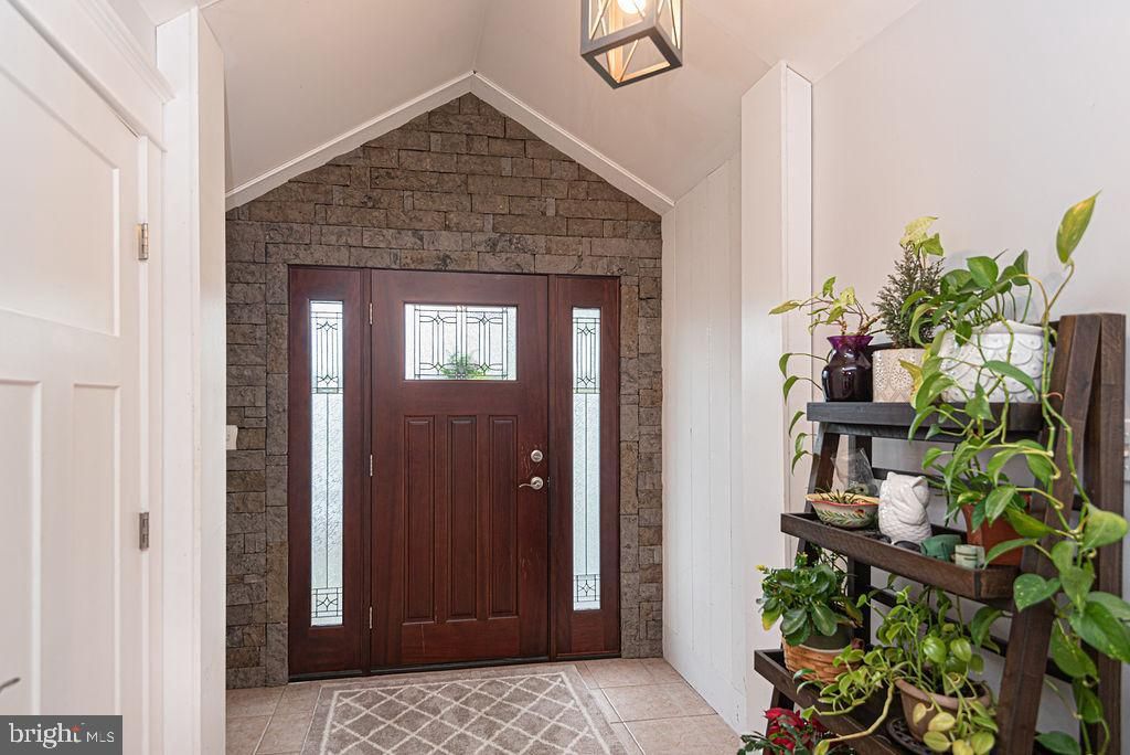 Image 6 of property listing at 43 WOOD DUCK DR, Ocean Pines, MD 21811