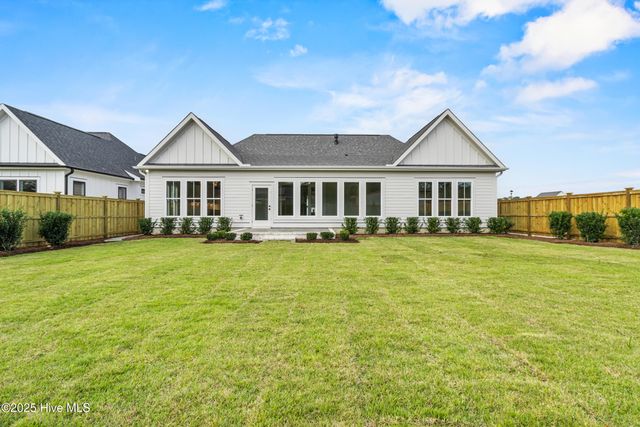 8309 Winding Creek Circle, Wilmington, NC 28411