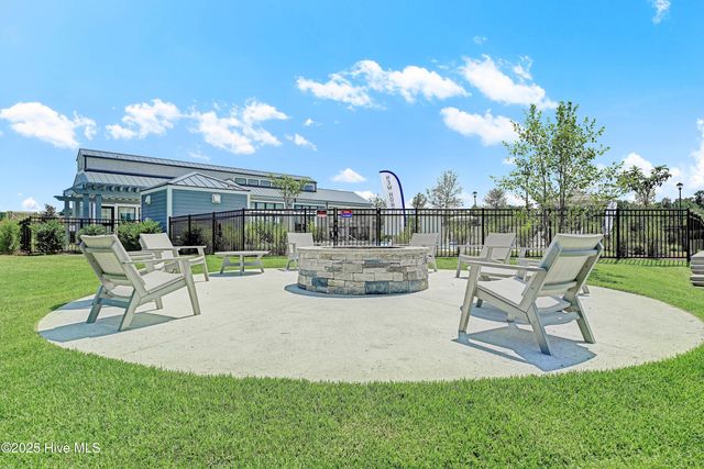 8309 Winding Creek Circle, Wilmington, NC 28411