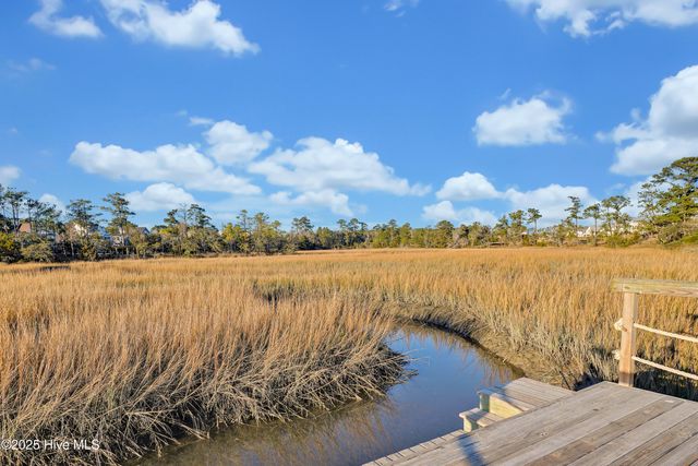 8309 Winding Creek Circle, Wilmington, NC 28411