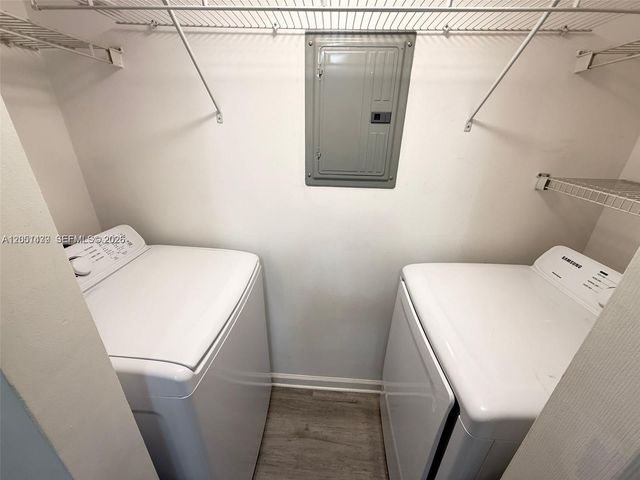 17150 N Bay Rd 2814, Sunny Isles Beach, FL 33160