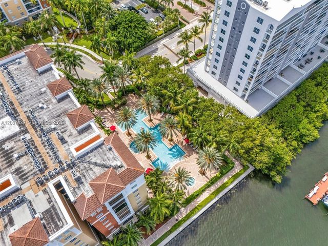 17150 N Bay Rd 2814, Sunny Isles Beach, FL 33160