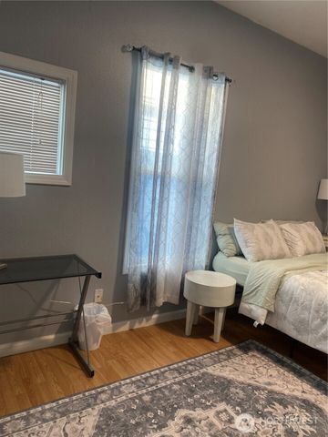 1414 E Fir Street, Seattle, WA 98122