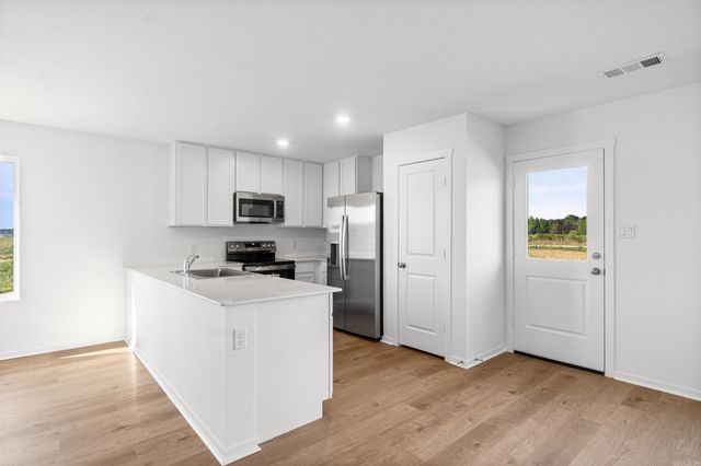 61 Farmhouse Loop, Beebe, AR 72012