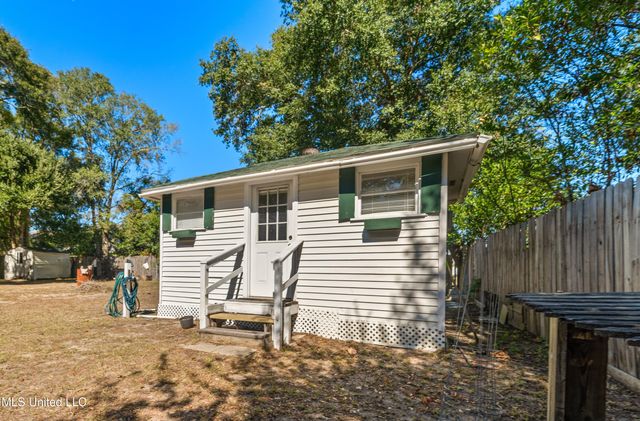 1648 Hollywood Boulevard, Biloxi, MS 39531