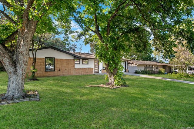 4426 NEWCOME DR, San Antonio, TX 78229