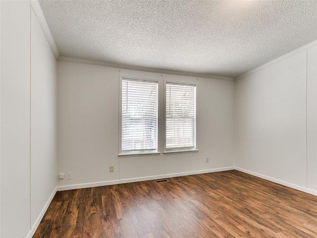 13200 El Zorro, Edmond, OK 73034