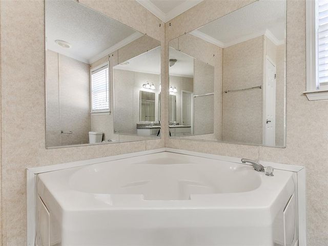 13200 El Zorro, Edmond, OK 73034