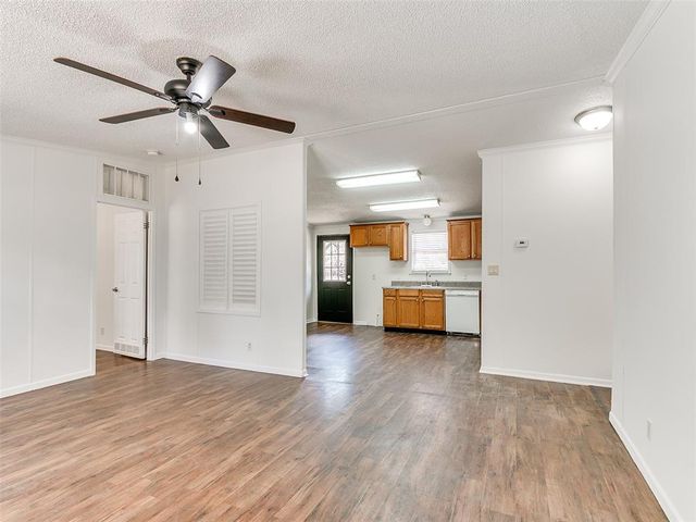 13200 El Zorro, Edmond, OK 73034