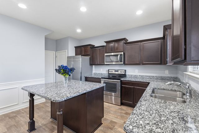 1091 Lady Nashville Dr, Hermitage, TN 37076