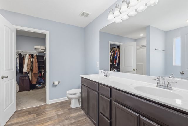 1091 Lady Nashville Dr, Hermitage, TN 37076