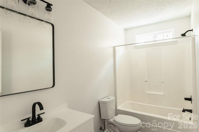 5423 Timbertop Lane, Charlotte, NC 28215
