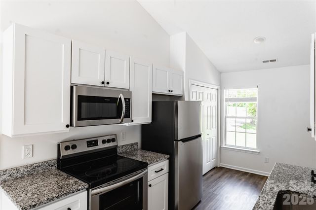 5423 Timbertop Lane, Charlotte, NC 28215