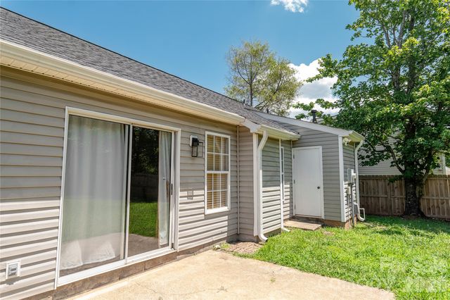 5423 Timbertop Lane, Charlotte, NC 28215
