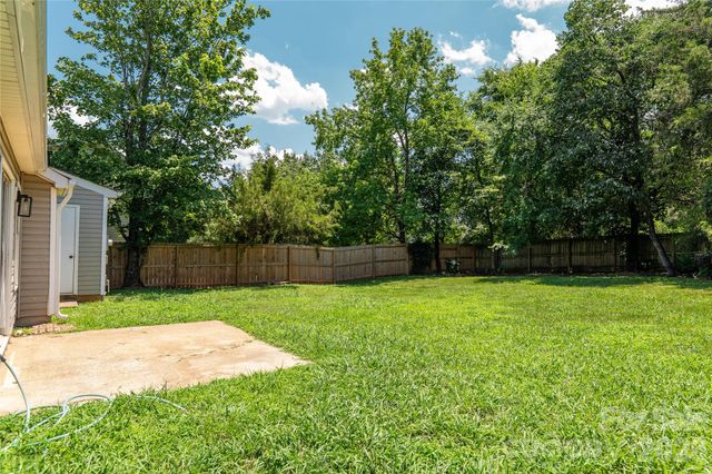 5423 Timbertop Lane, Charlotte, NC 28215