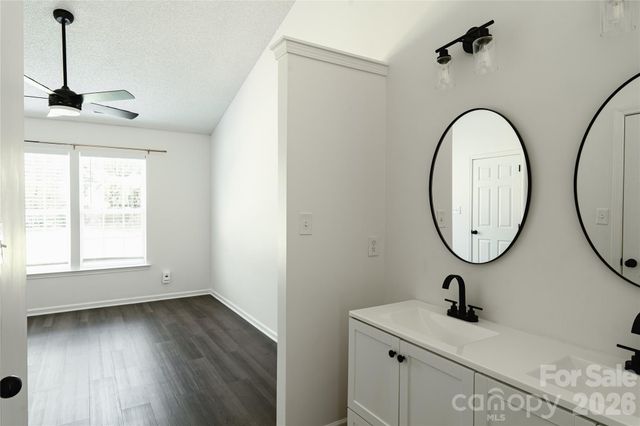 5423 Timbertop Lane, Charlotte, NC 28215