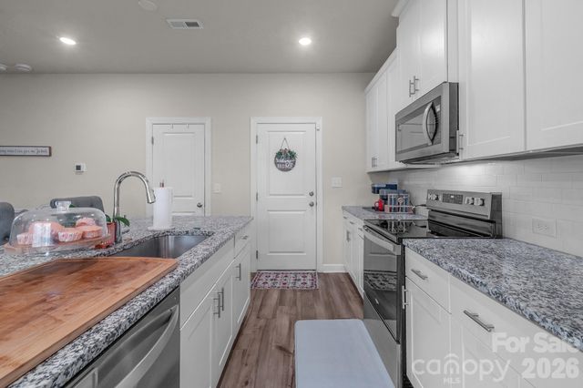 1006 Jeffery Dean Court, Albemarle, NC 28001