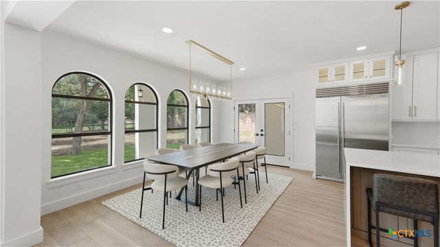 8711 Deer Leap, Boerne, TX 78015