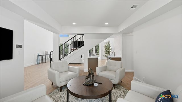 8711 Deer Leap, Boerne, TX 78015