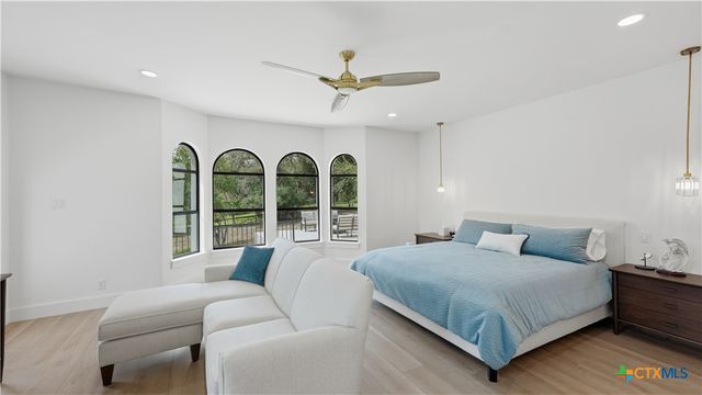 8711 Deer Leap, Boerne, TX 78015