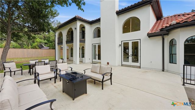 8711 Deer Leap, Boerne, TX 78015