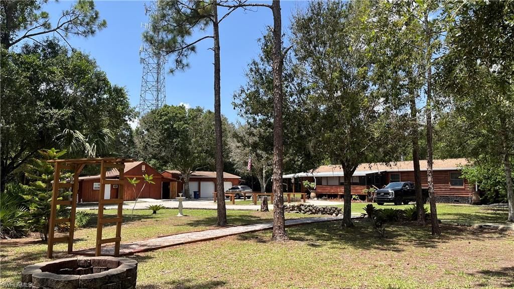 17021 Shelby LN, NORTH FORT MYERS, FL 33917 — exterior