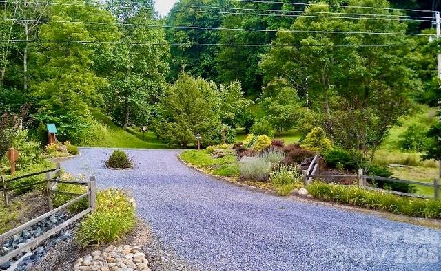 271 Amanda Drive 6A, Mars Hill, NC 28754