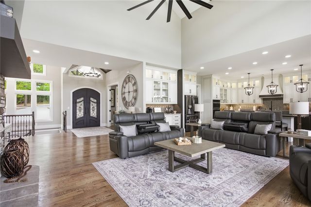 518 Magellan Drive, West Union, SC 29696