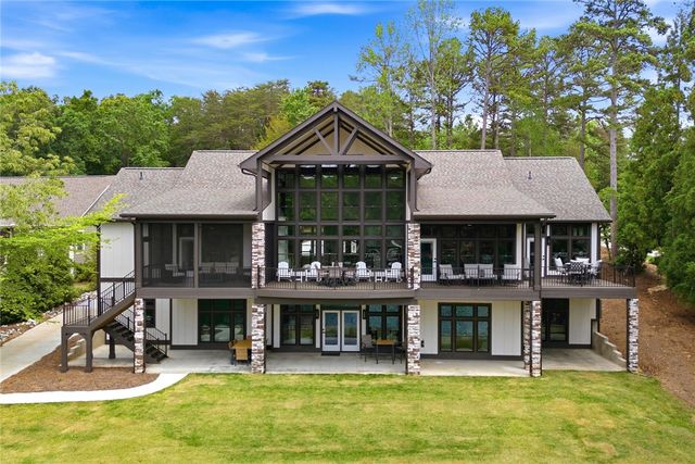 518 Magellan Drive, West Union, SC 29696