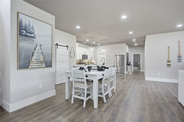 518 Magellan Drive, West Union, SC 29696