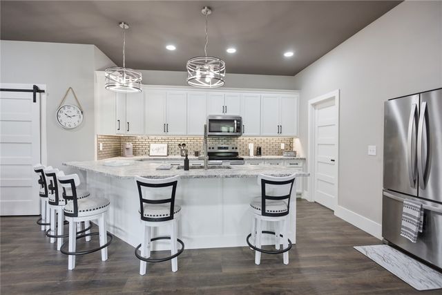 518 Magellan Drive, West Union, SC 29696