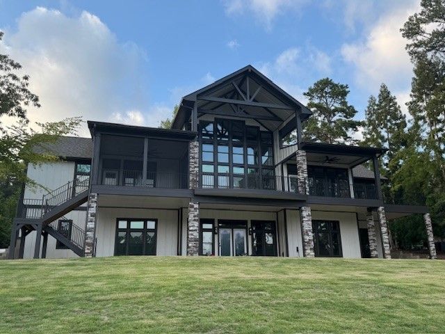 518 Magellan Drive, West Union, SC 29696