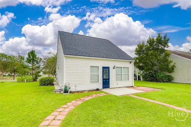 16 Fairgreen Street, Savannah, GA 31407