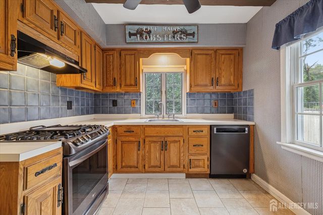 74 Walnut Street, Spotswood, NJ 08884
