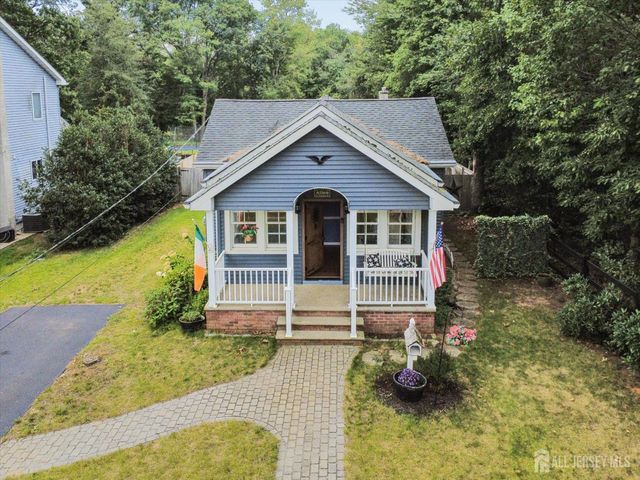74 Walnut Street, Spotswood, NJ 08884