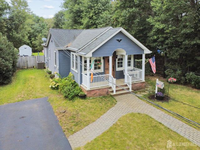 74 Walnut Street, Spotswood, NJ 08884